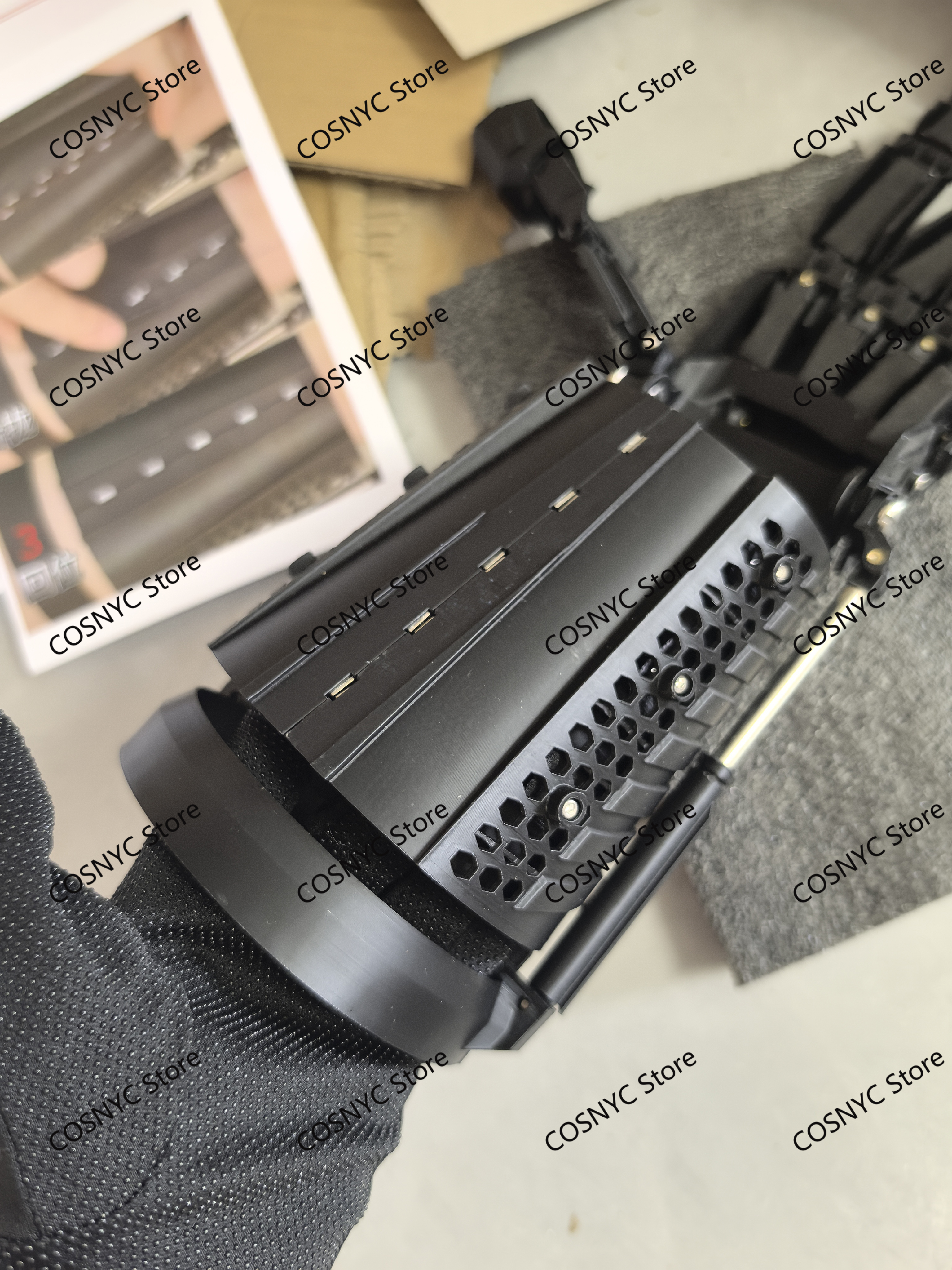 Wearable Machinery Gauntlet Cy - مراجعة Cosplay Prop 3D Print وسعره