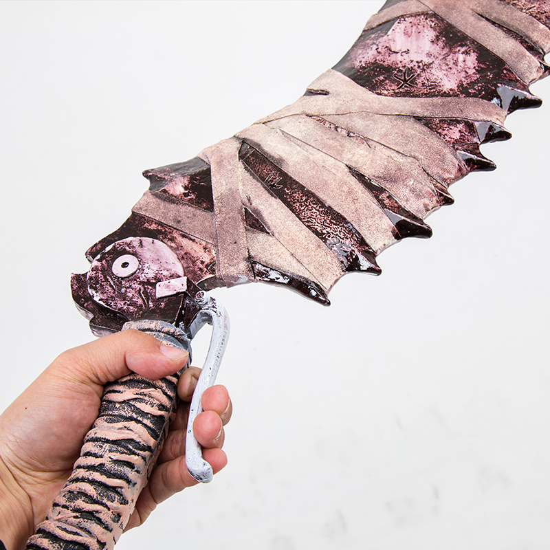Game Bloodborne Axe Sword Hamm - مراجعة Bloodborne Cosplay Prop وسعره