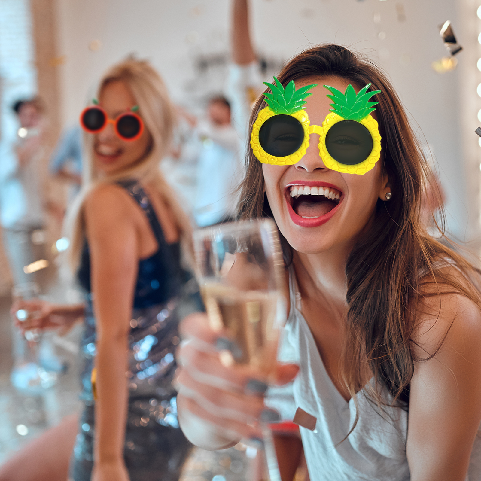 Cartoon Pineapple Sunglasses H - مراجعة Cosplay Prop Designer وسعره
