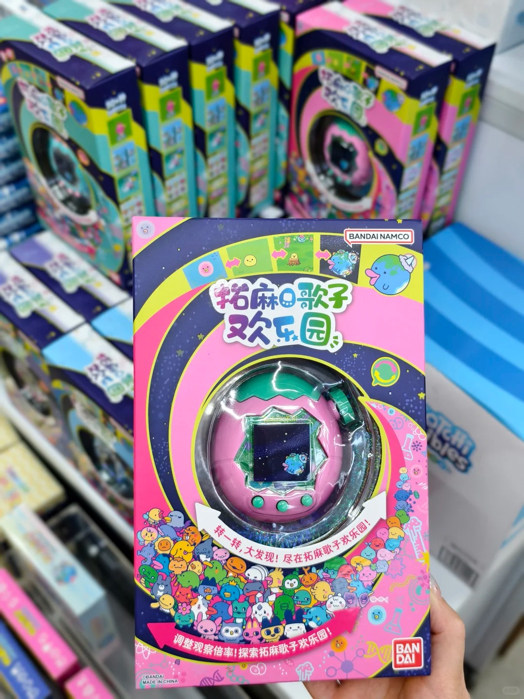 Authentic Bandai Tamagotchi Pa - مراجعة Cosplay Prop Display وسعره